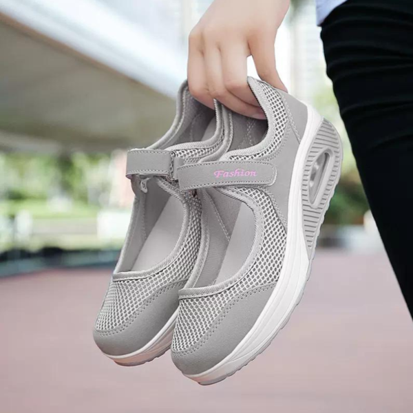 Mesh casual shoes