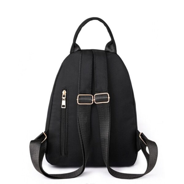 Casual backpack for women - Image 3