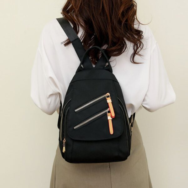 Casual backpack for women - Image 4